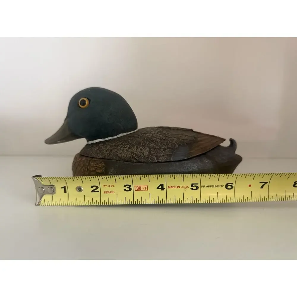 Duck please see